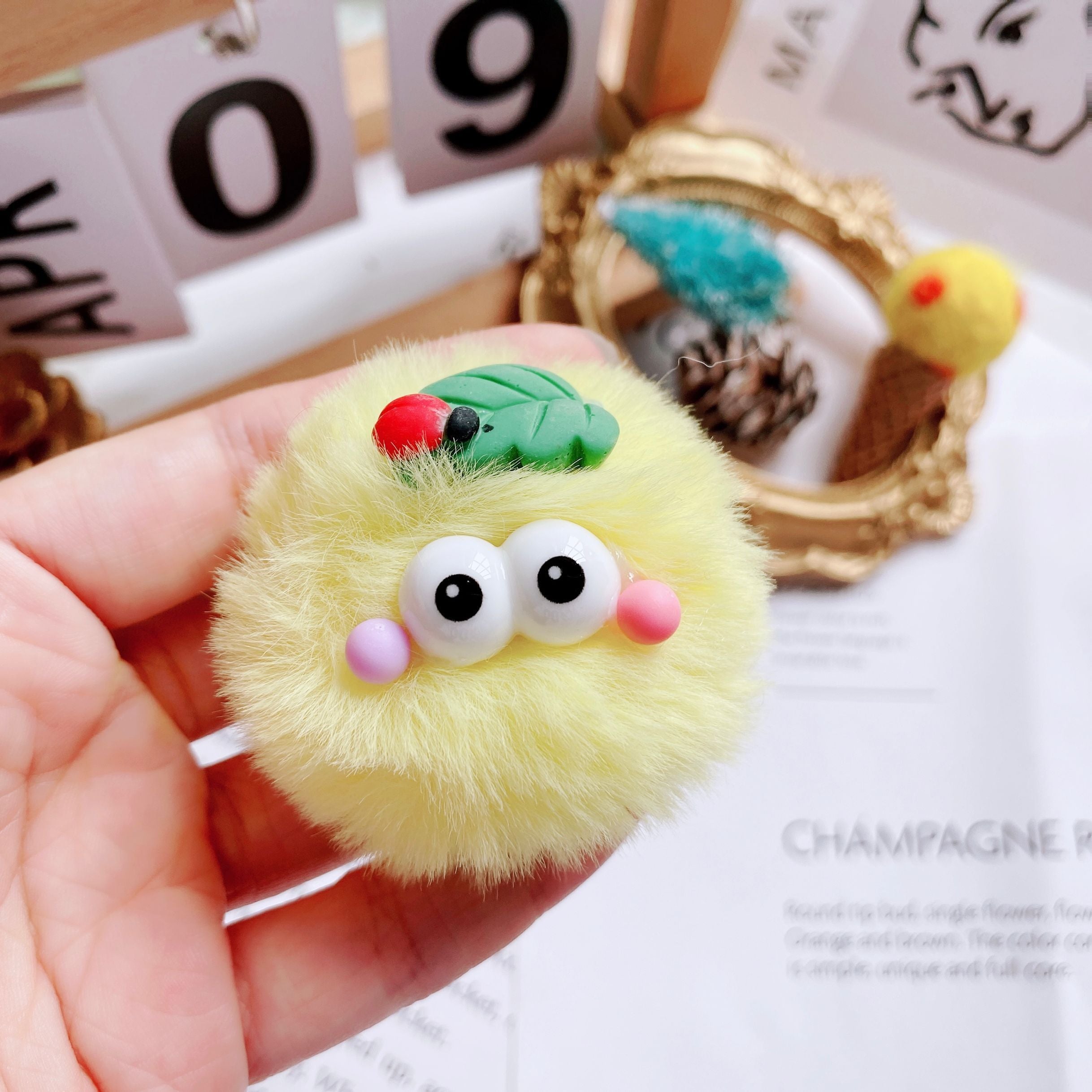 Shoe Buckle Sunglasses Color Wool Ball